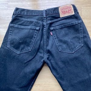 ▪️Levi’s Cropped Black Jeans▪️